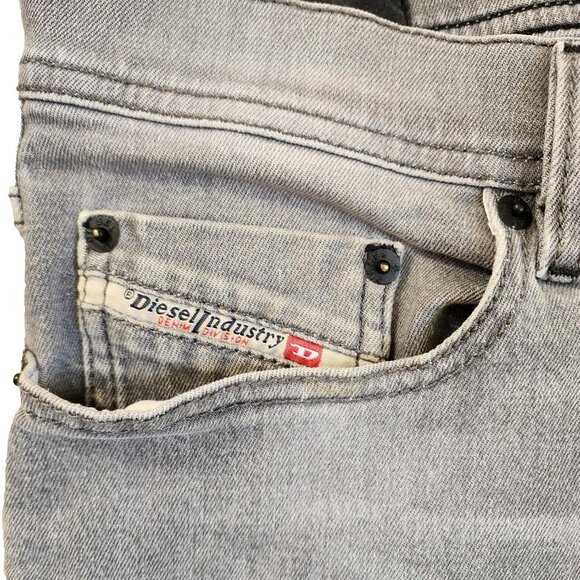 Genuine Pre-washed Grey Denim Diesel Jeans - Grey. Made in Italy. Pre - owned. - Picture 3 of 10
